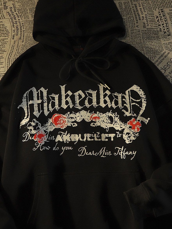 Übergroßer Kapuzenpullover mit Gothic-Rosenschädel-Print für Herren-2